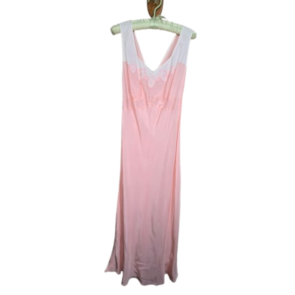 Vintage 40s Mondaine Elegant Pink Sleeveless Nightgown Slip Dress Medium